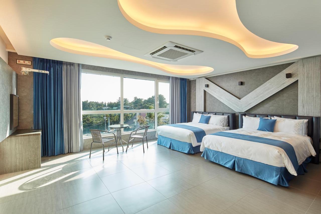 Elren Hotel Jeju Согвипхо Экстерьер фото